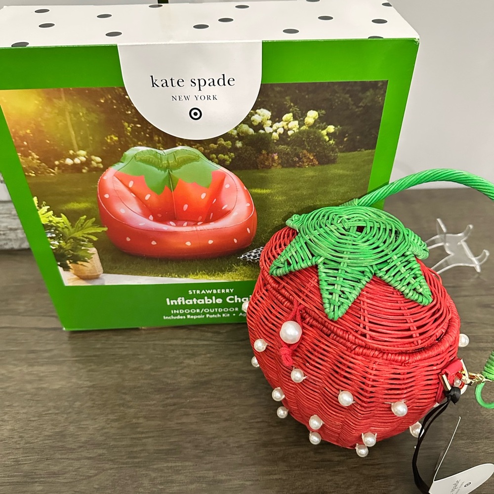 Kate Spade x Target Pearl Embellished Red and Green Strawberry Wicker Bag Bundle - Picture 1 of 6